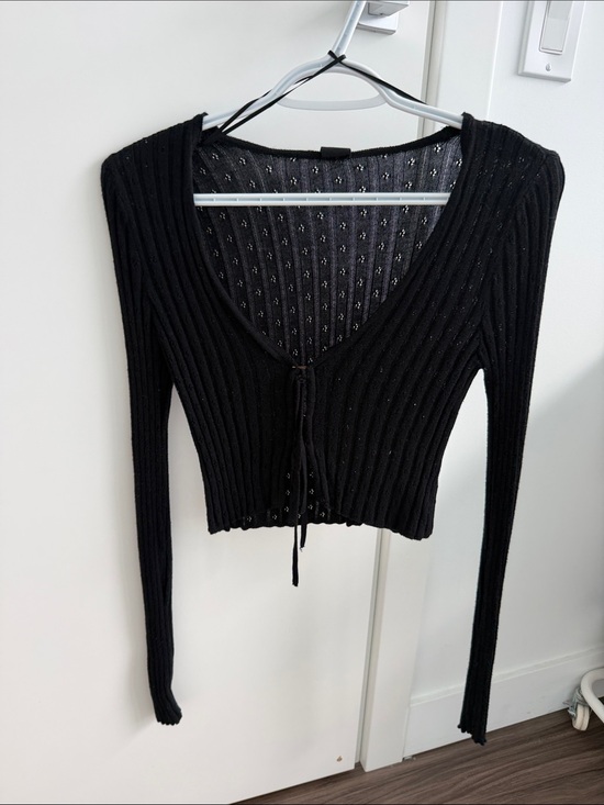 Urban Outfitters Tops - Urban Outfitters Black Ribbed Tie-Front Cropped Cardigan